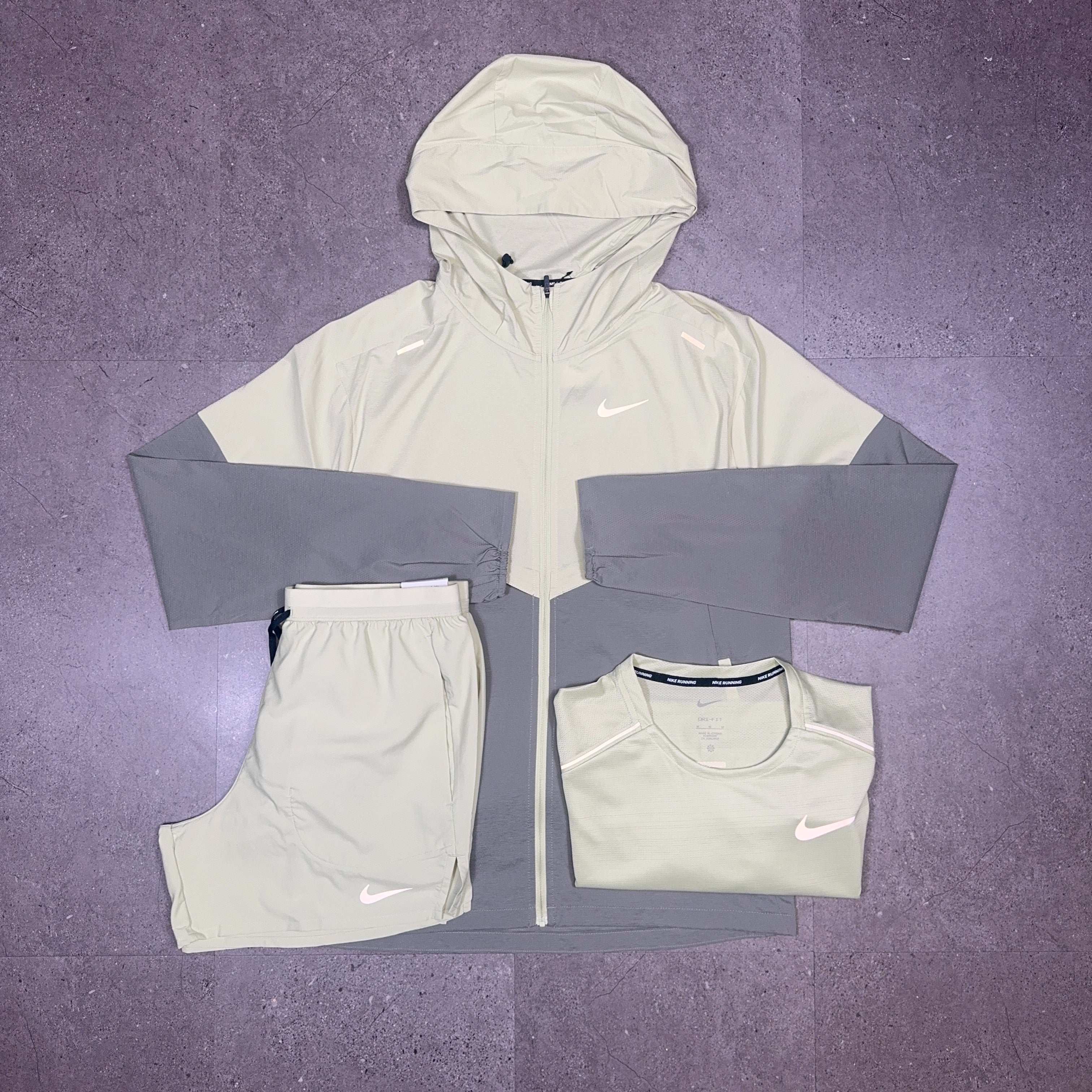 Nike 3 Piece Windrunner Set