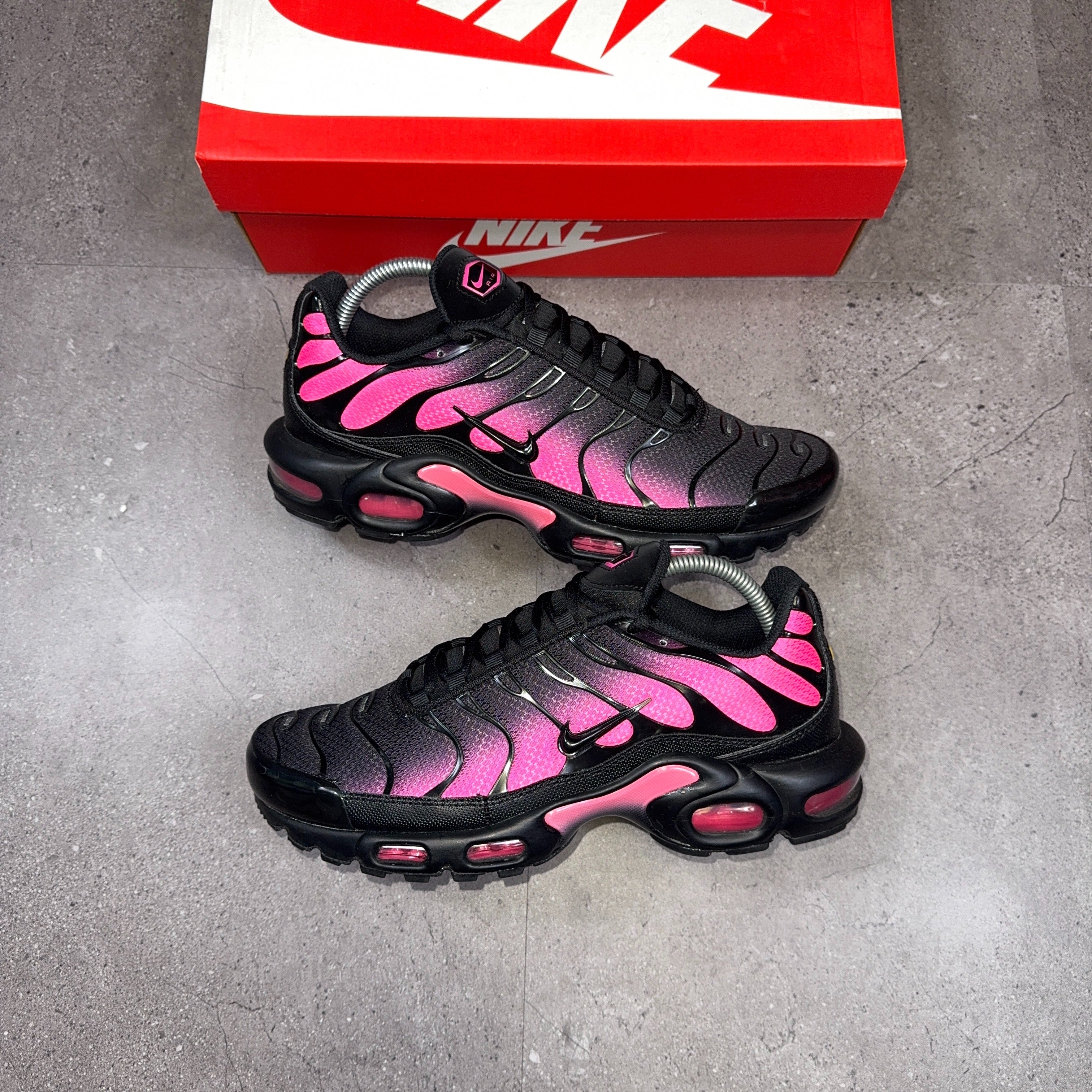 Nike Air Max Plus TN Hyper Pink