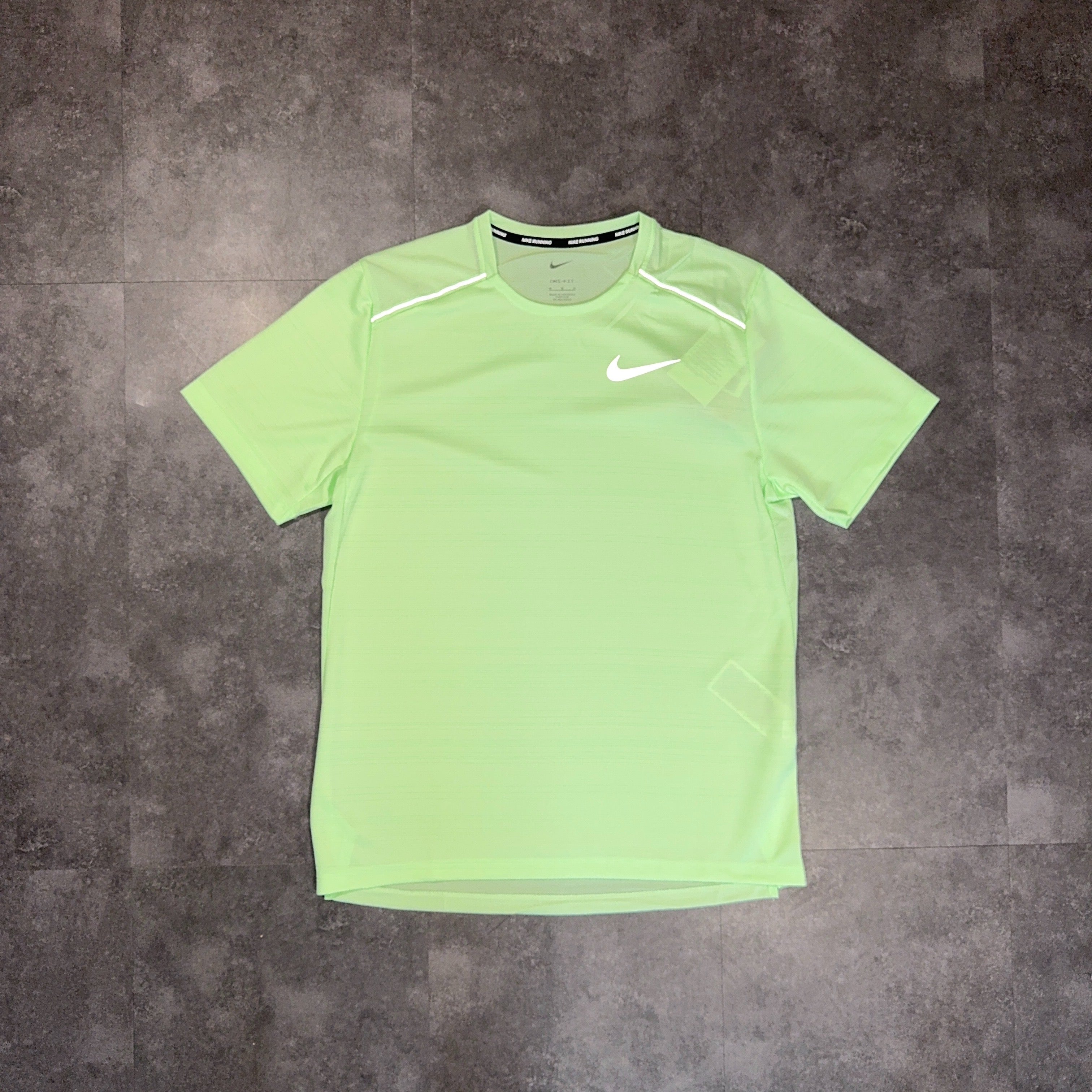 Nike Miler Vapour Green