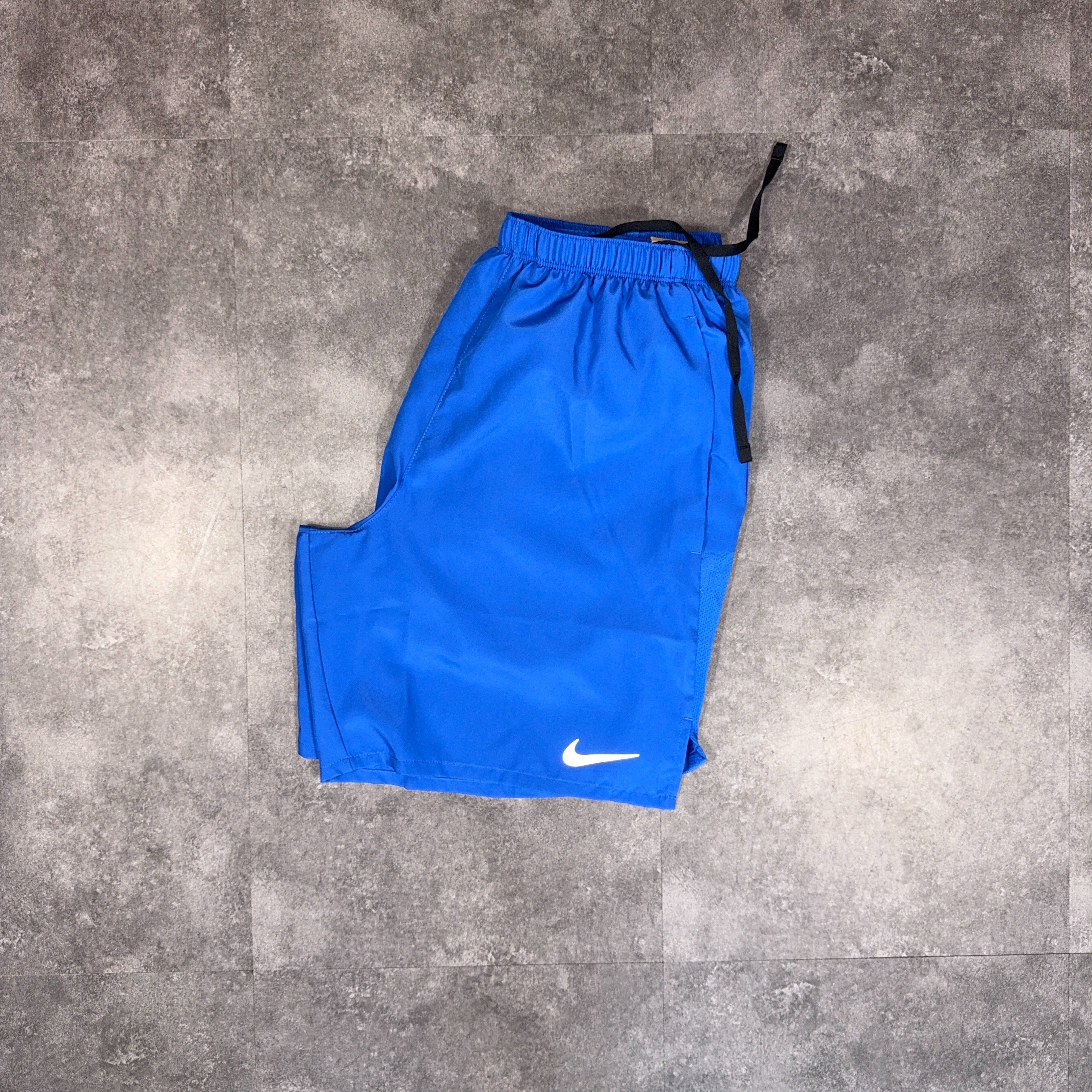 Nike Challenger Shorts Royal Blue