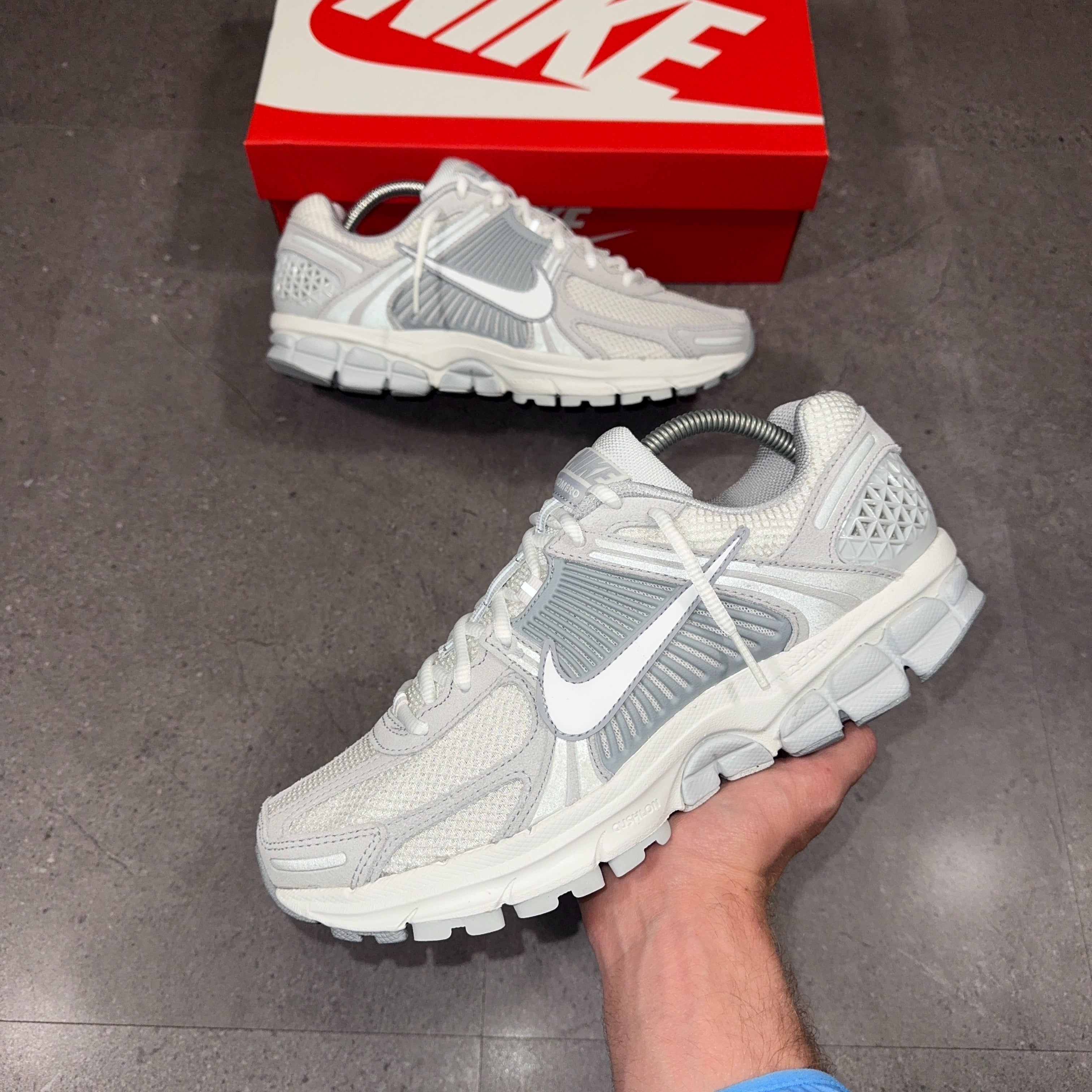 Nike Vomero 5 Pure Platinum/Wolf Grey