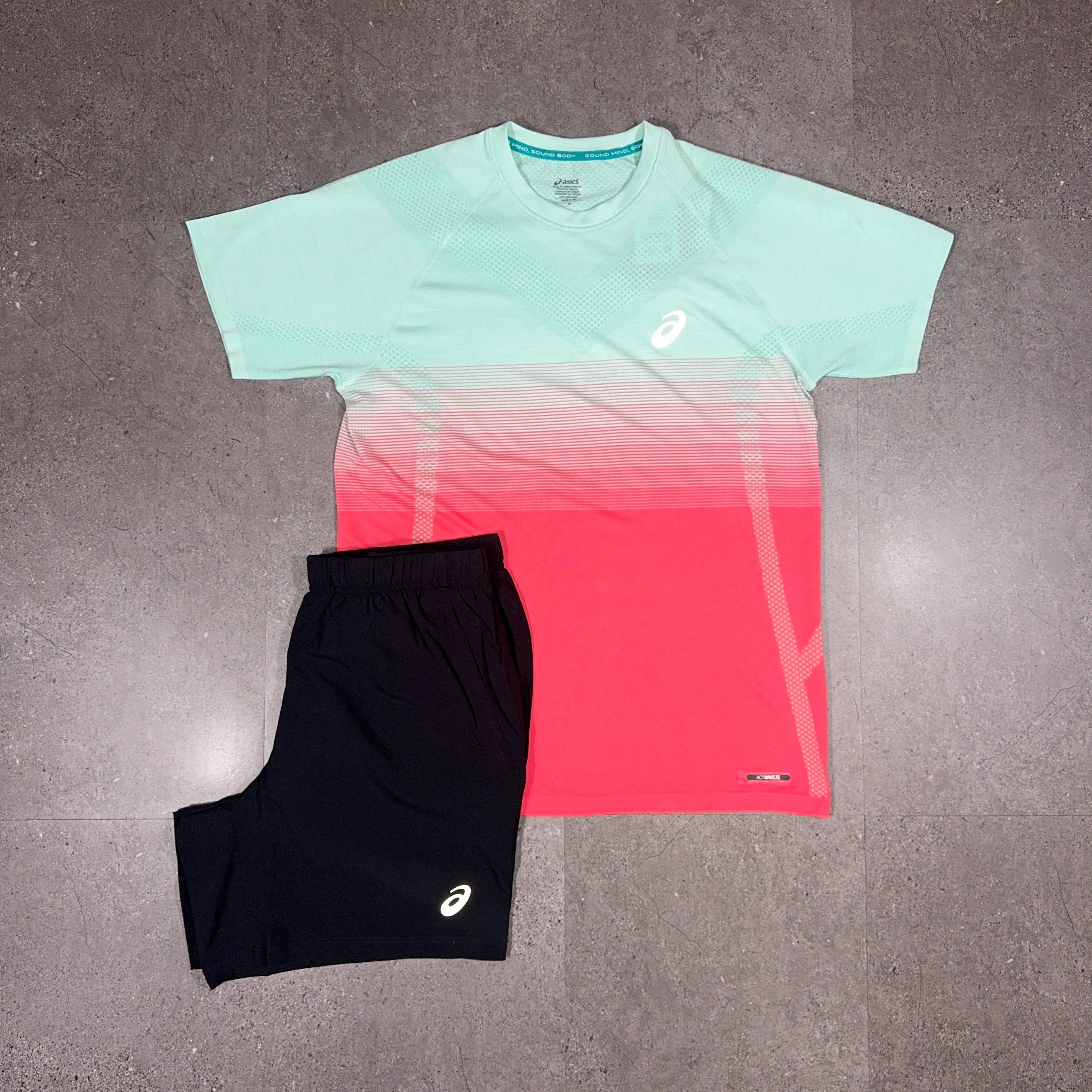 Asics Seamless T-Shirt/Shorts Set Watermelon/Black
