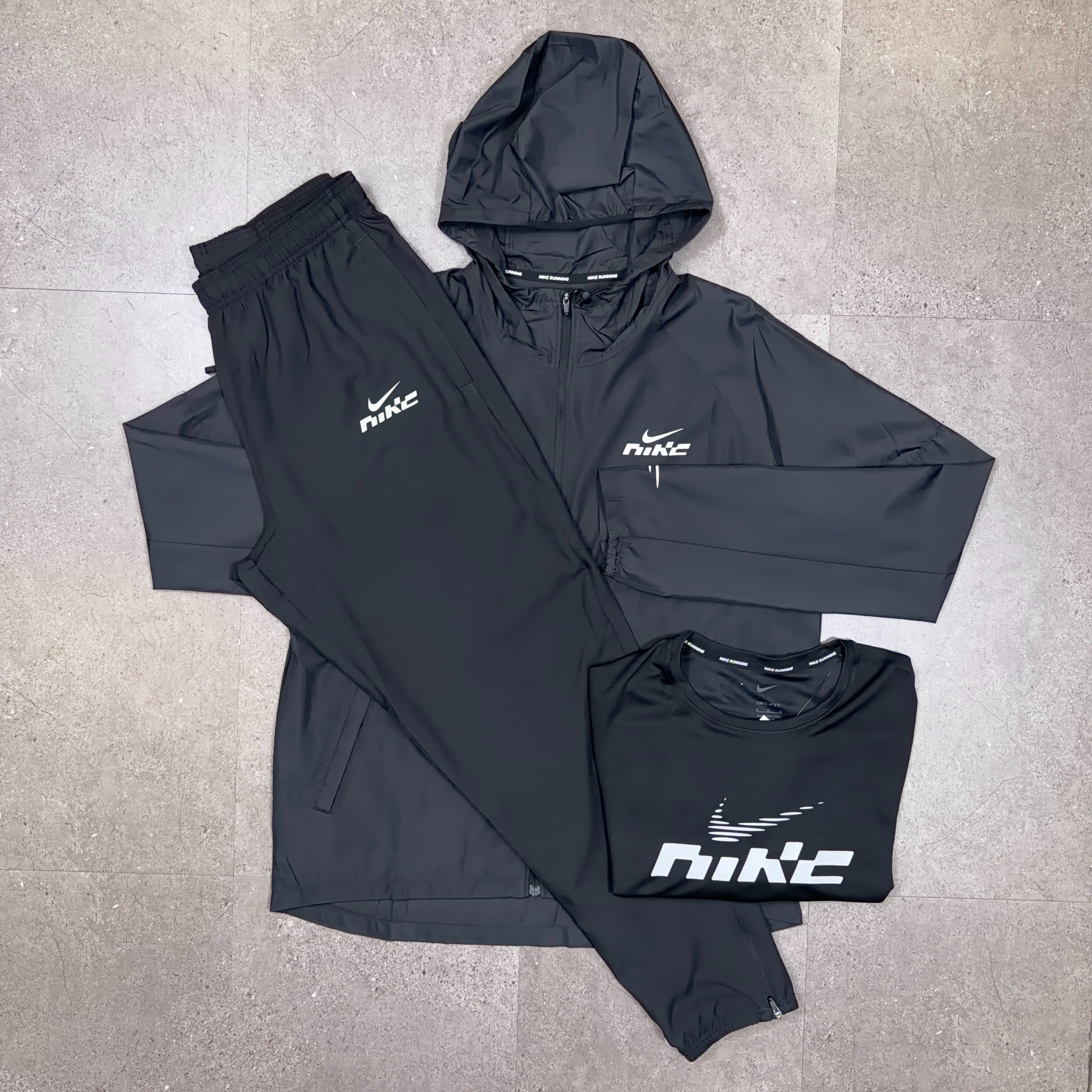 Nike Dri fit Swoosh Tracksuit & T-Shirt Black