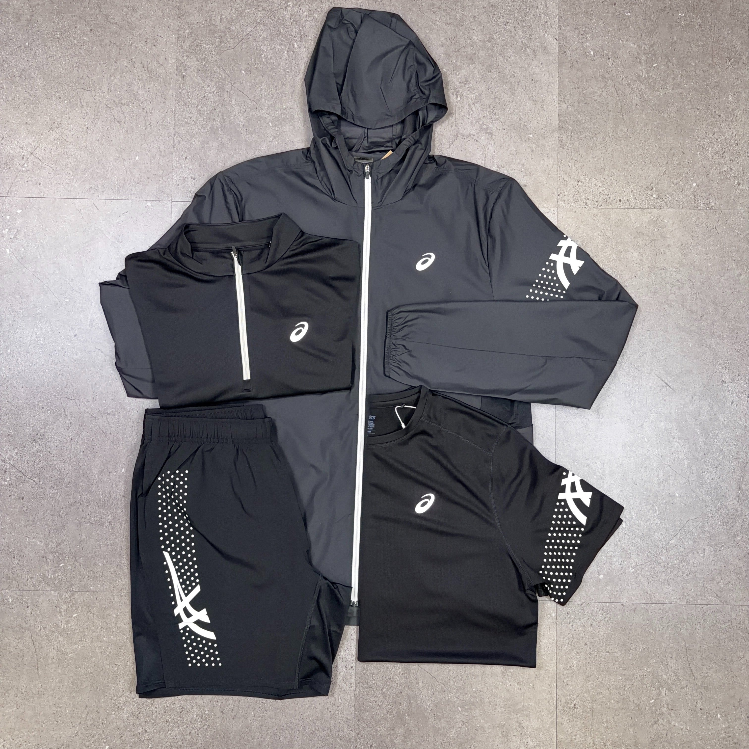 Asics 4 Piece Icon Set Jacket/Half Zip/T-Shirt/Shorts Black/White