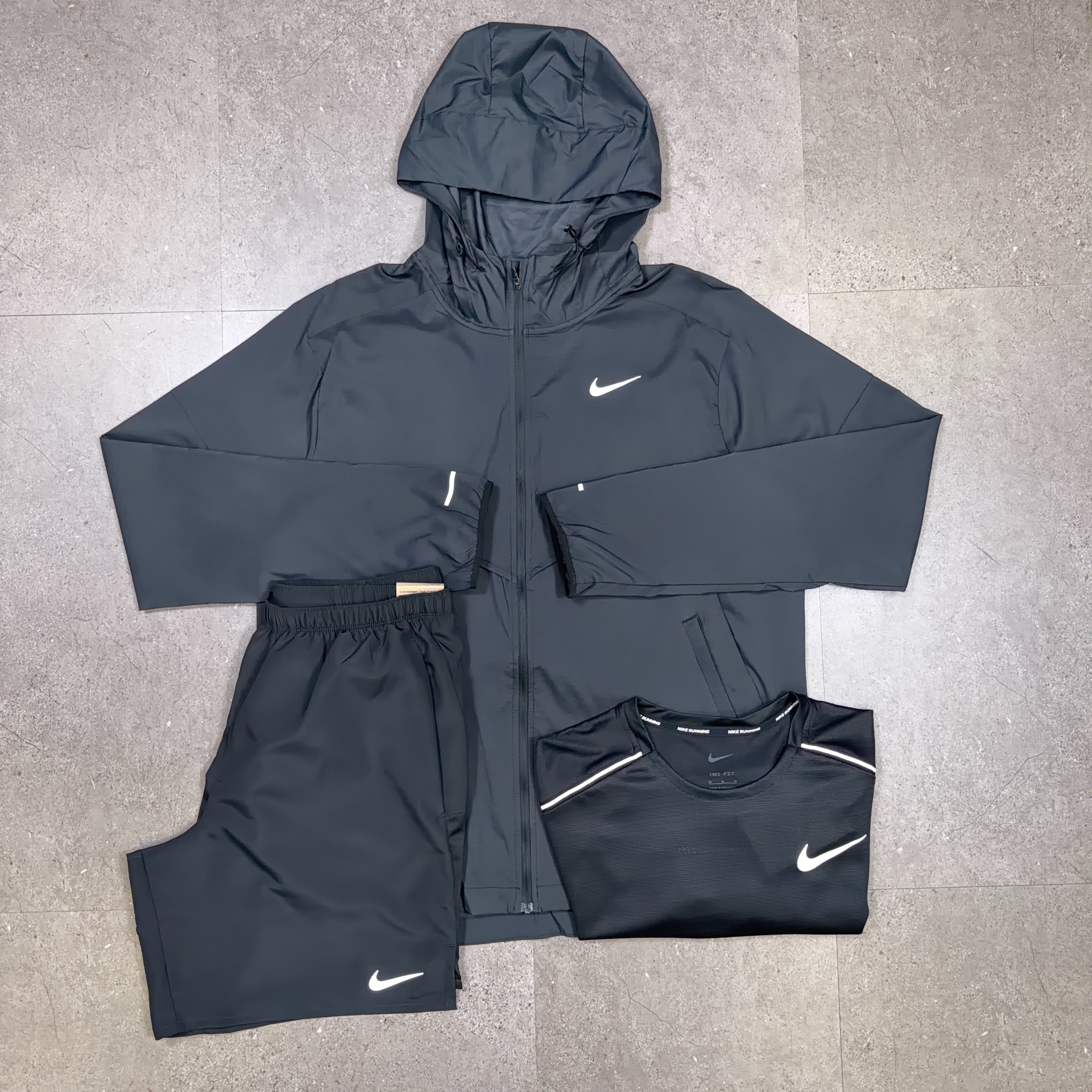 Nike Windrunner 3 Piece Set Black/Black
