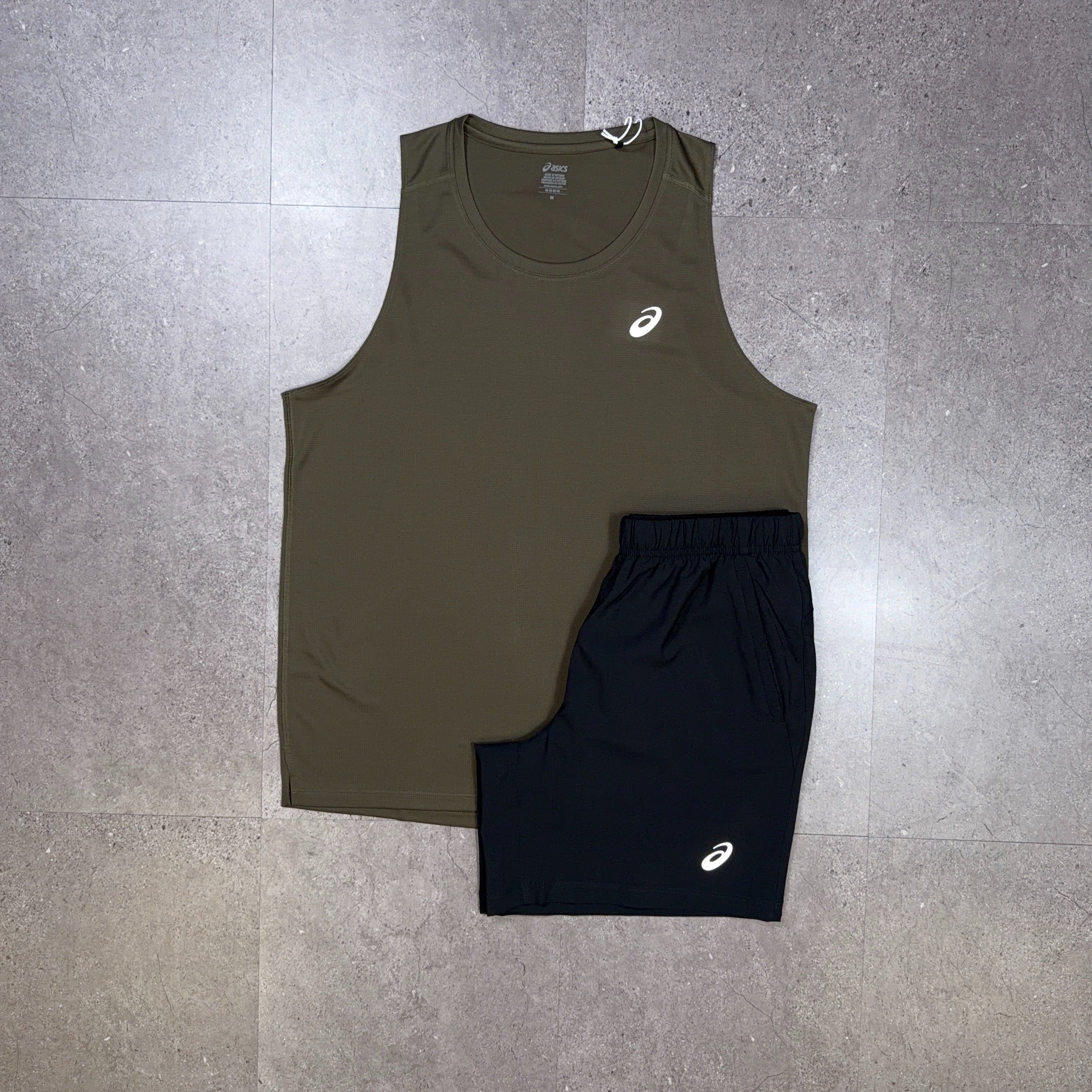Asics Vest T-Shirt/Shorts Set Brownstone/Black