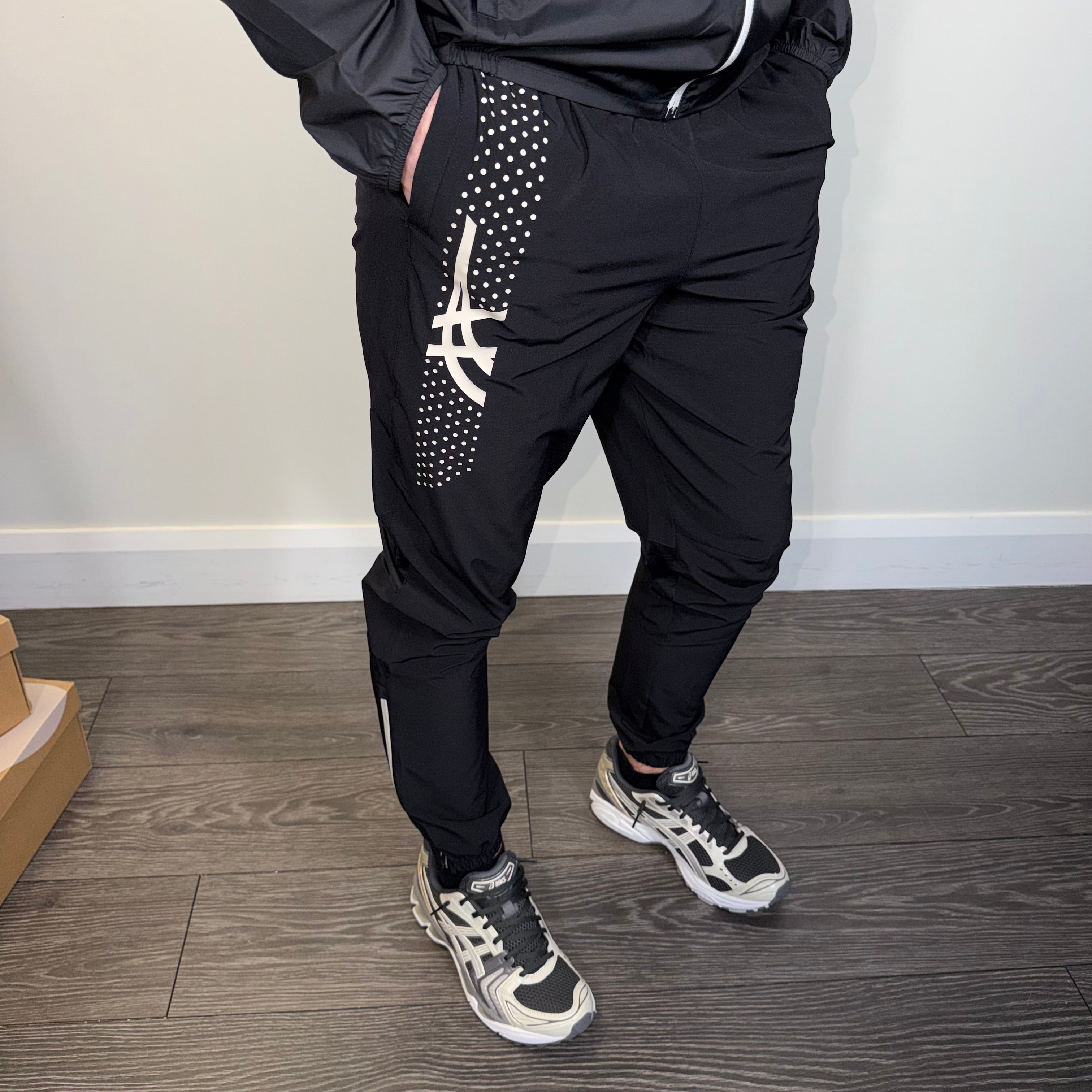 Asics Icon Tracksuit Set Black/White