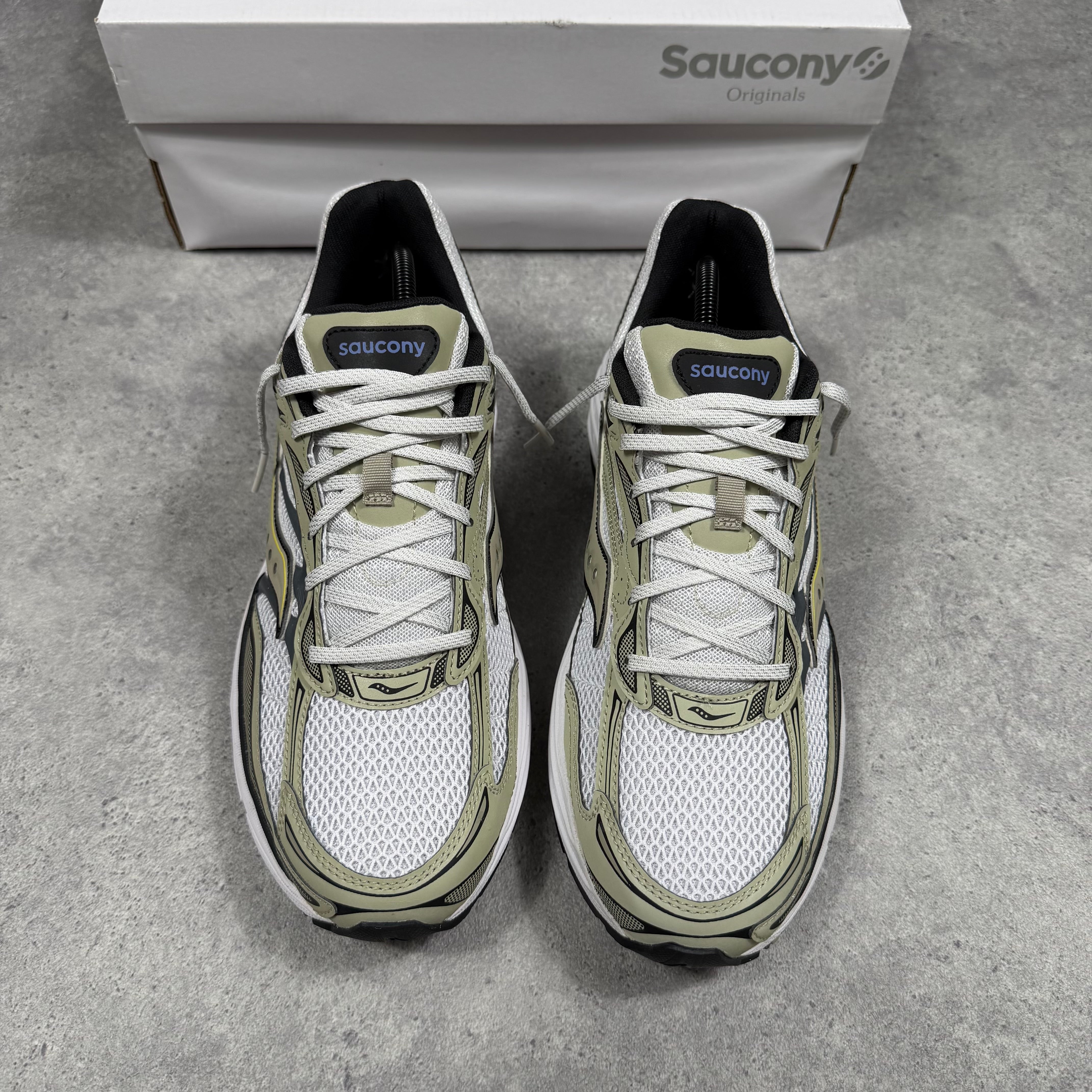 Saucony Progrid Omni 9 White/Gold