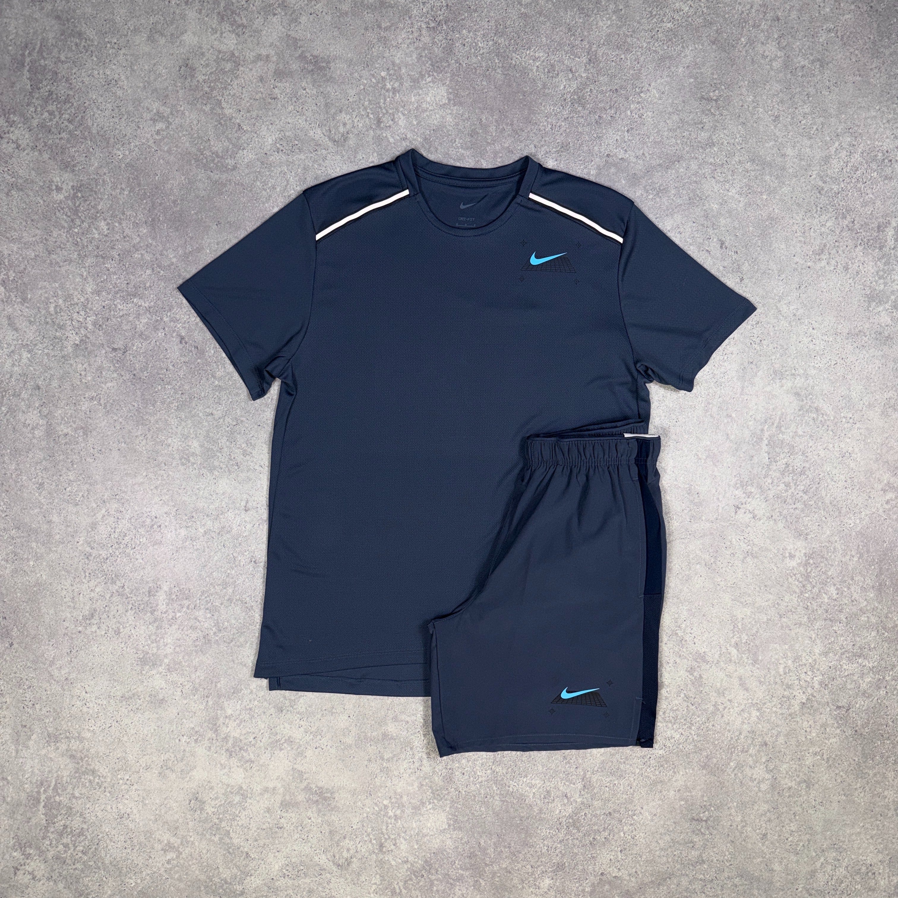 Nike Miler Graphic T-Shirt/Shorts Set Thunder blue
