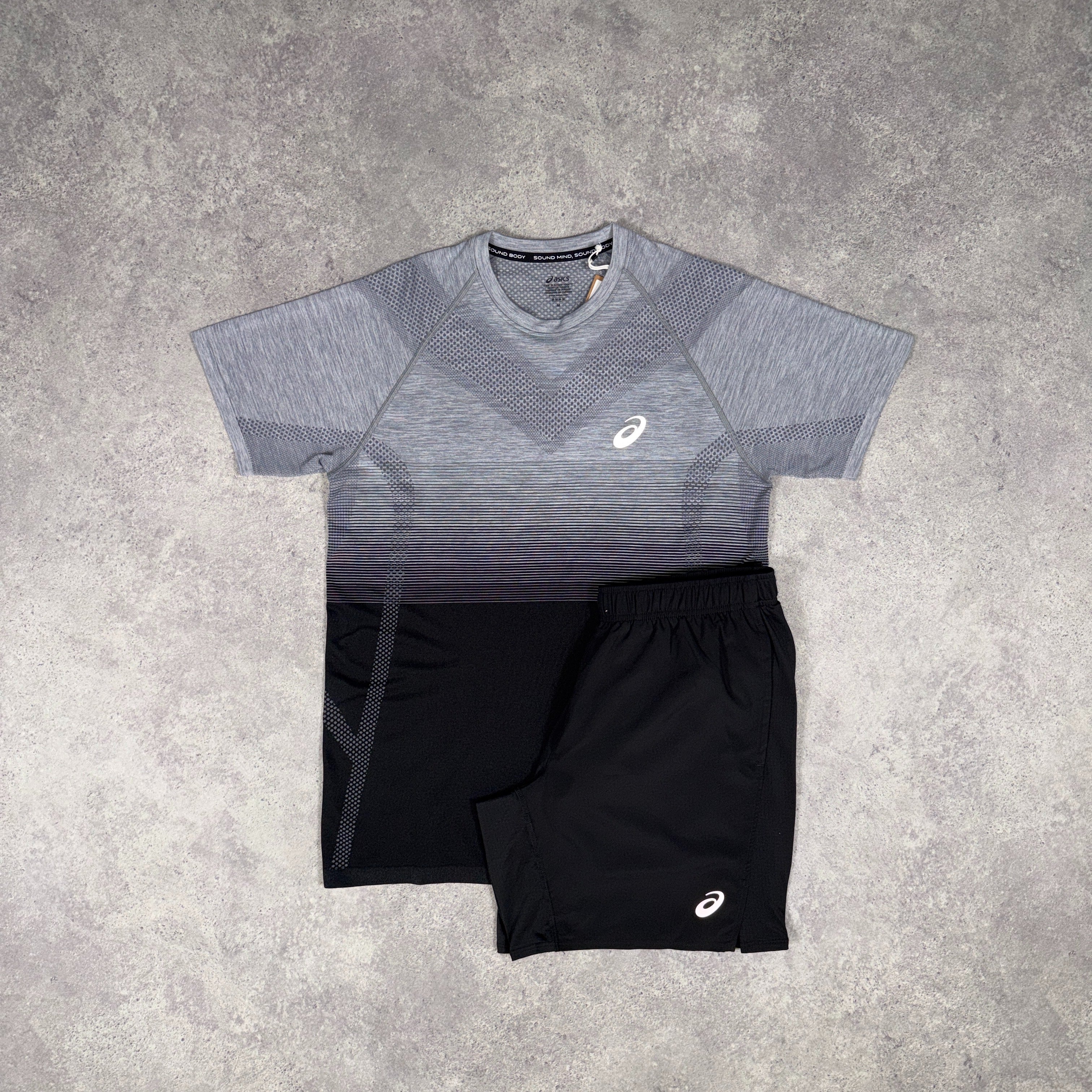 Asics Seamless T-Shirt/Shorts Set Black/Grey