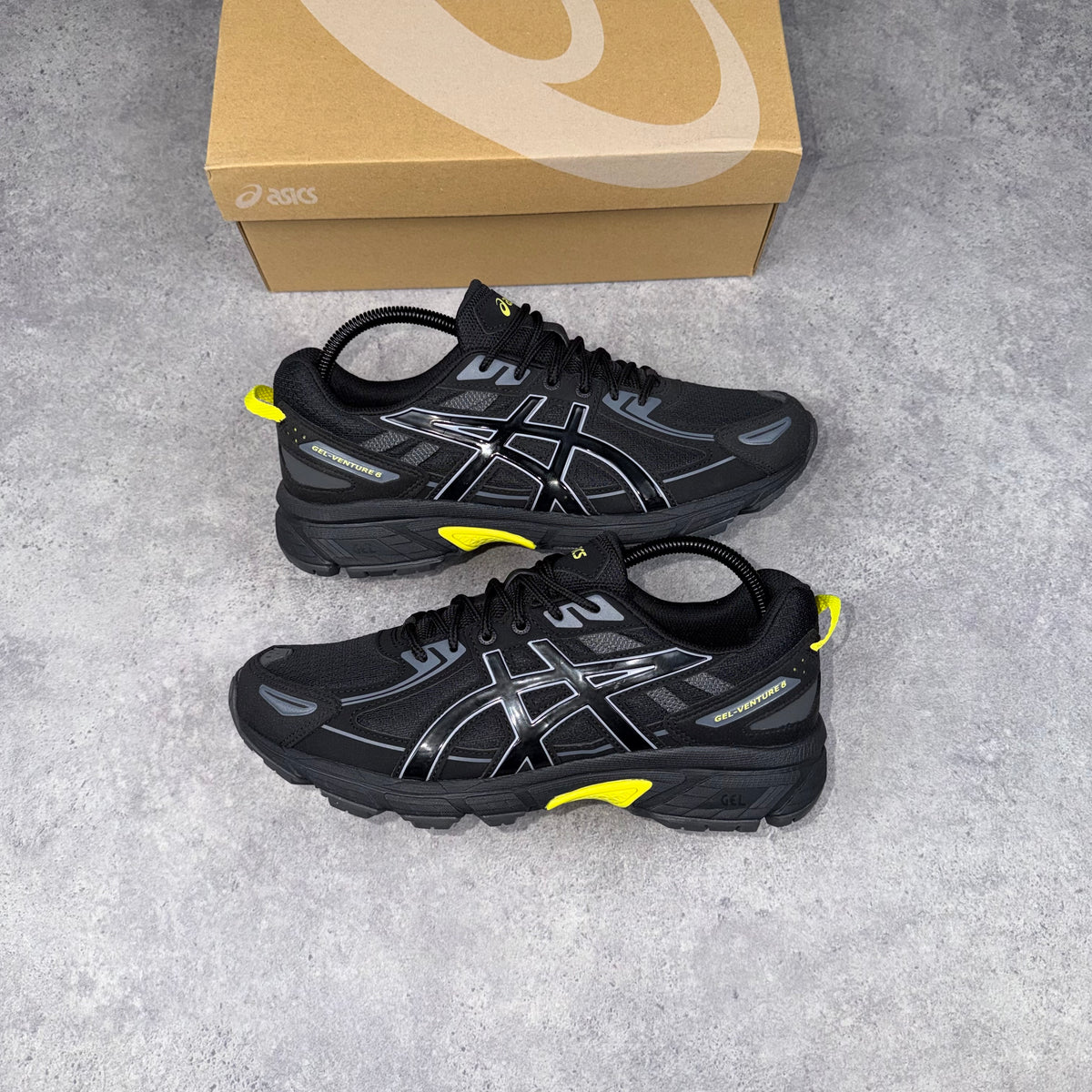 Asics Gel Venture 6 Black/Yellow