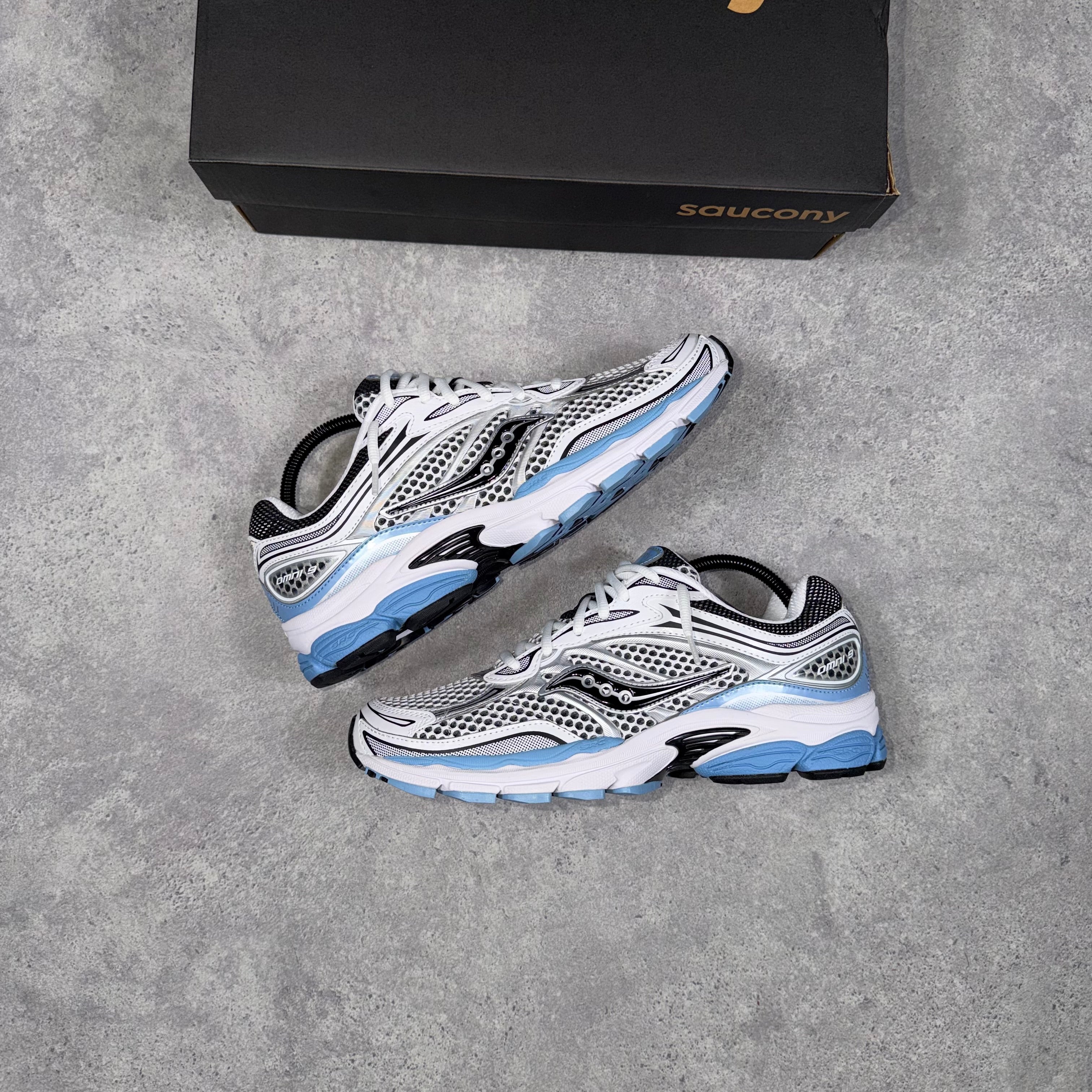 Saucony Progrid Omni 9 Blissful/White