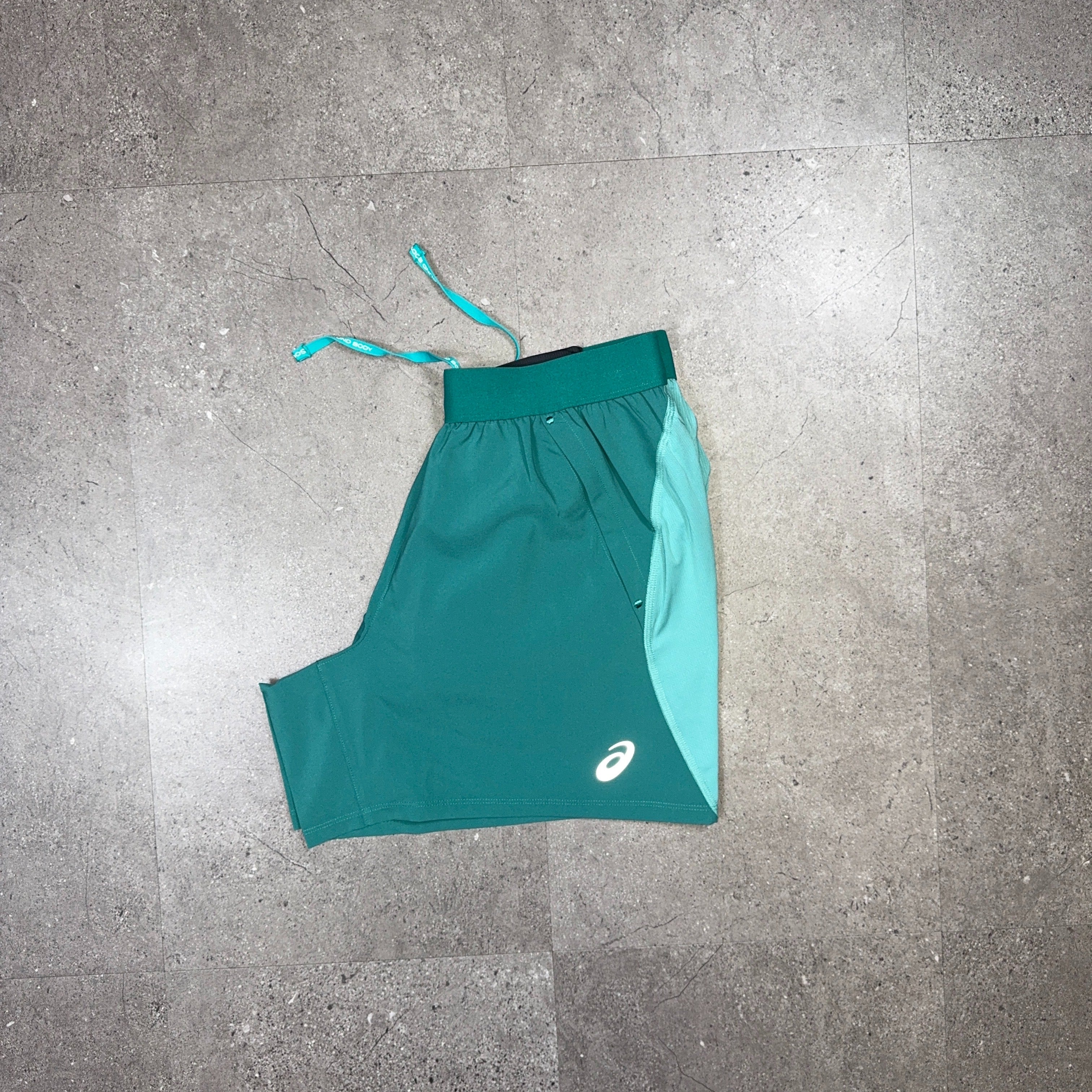 Asics Shorts Rainy Lake