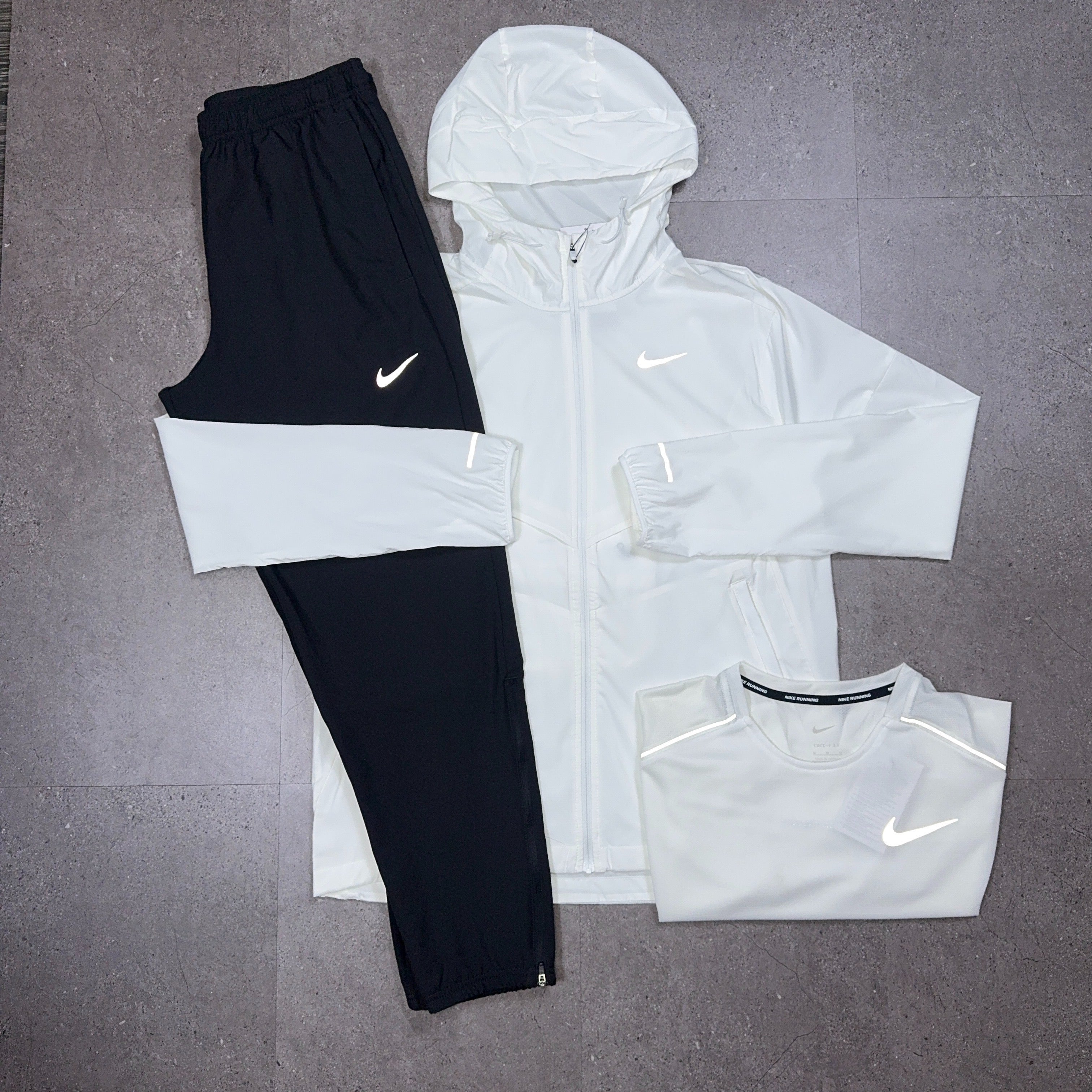 Nike 3 Piece Tracksuit White/Black