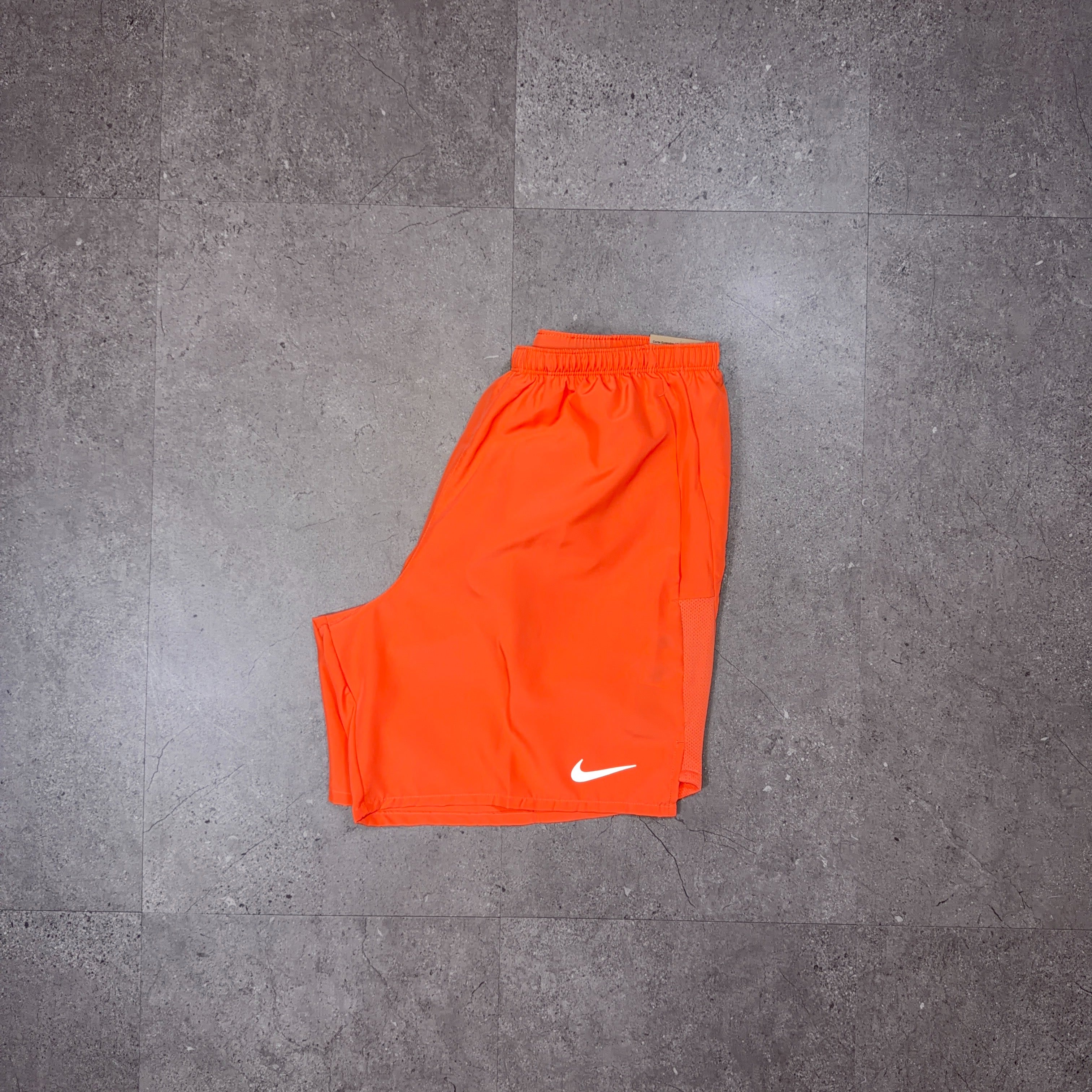 Nike Challenger Shorts Peach