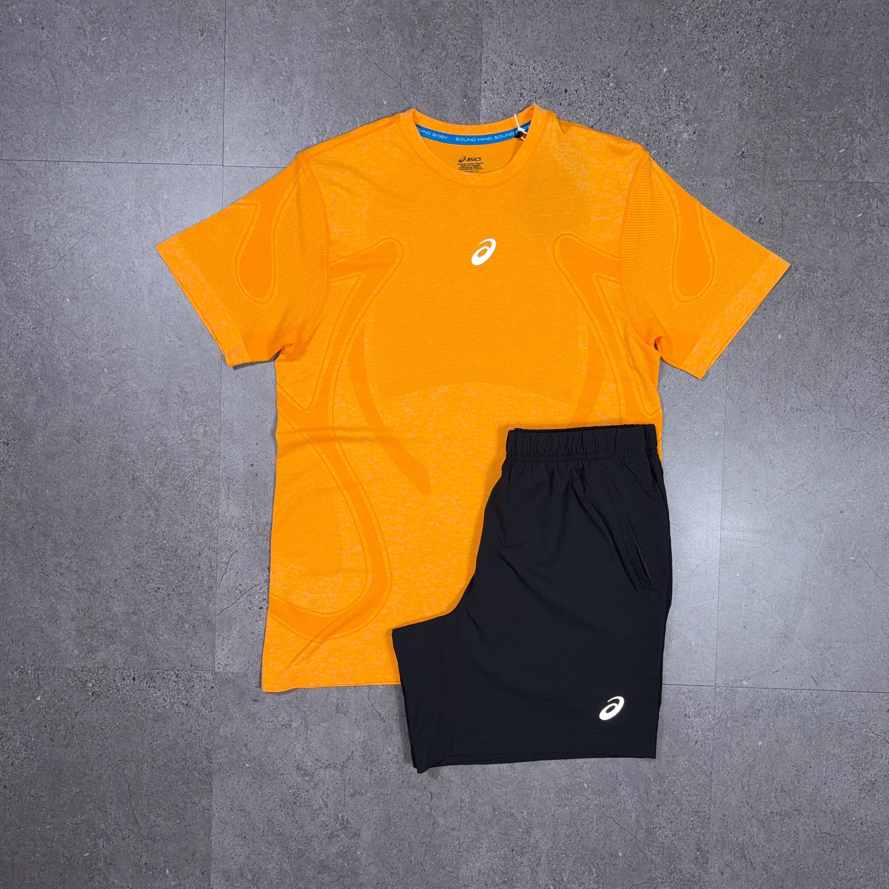 Asics Seamless T-Shirt/Shorts Yamabuki Orange/Black