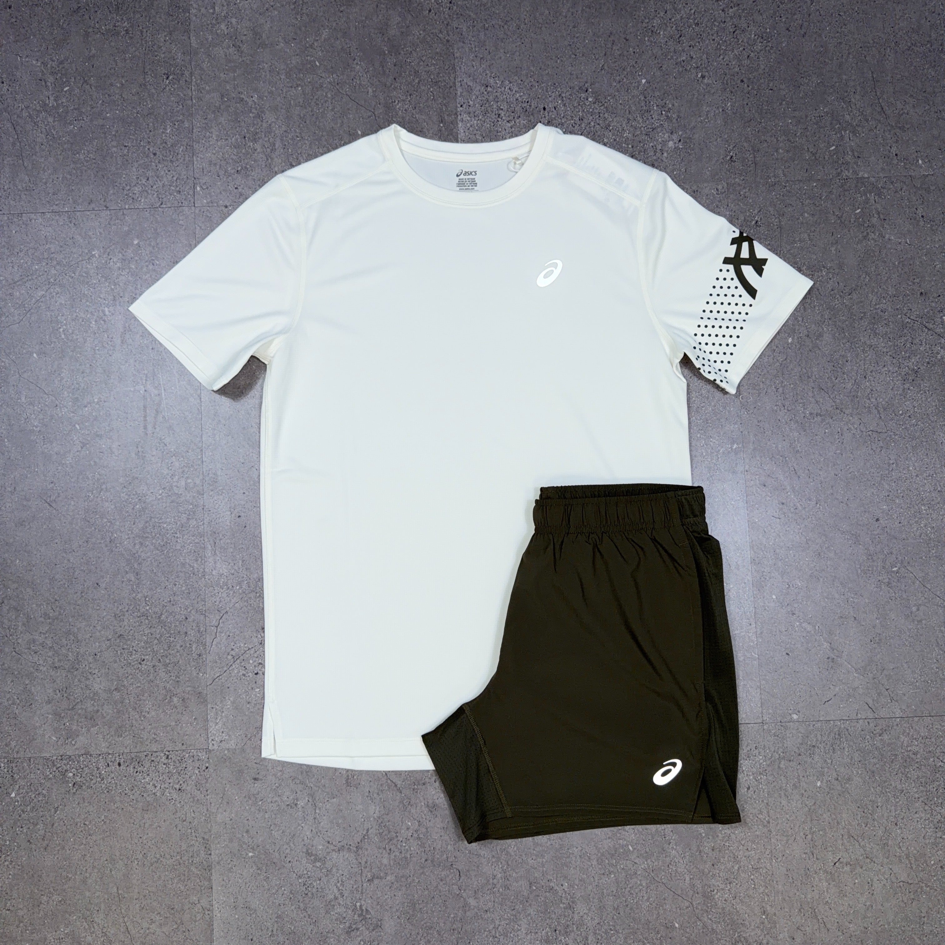 Asics Icon/Core T-Shirt/Shorts Set Cream/Brownstone